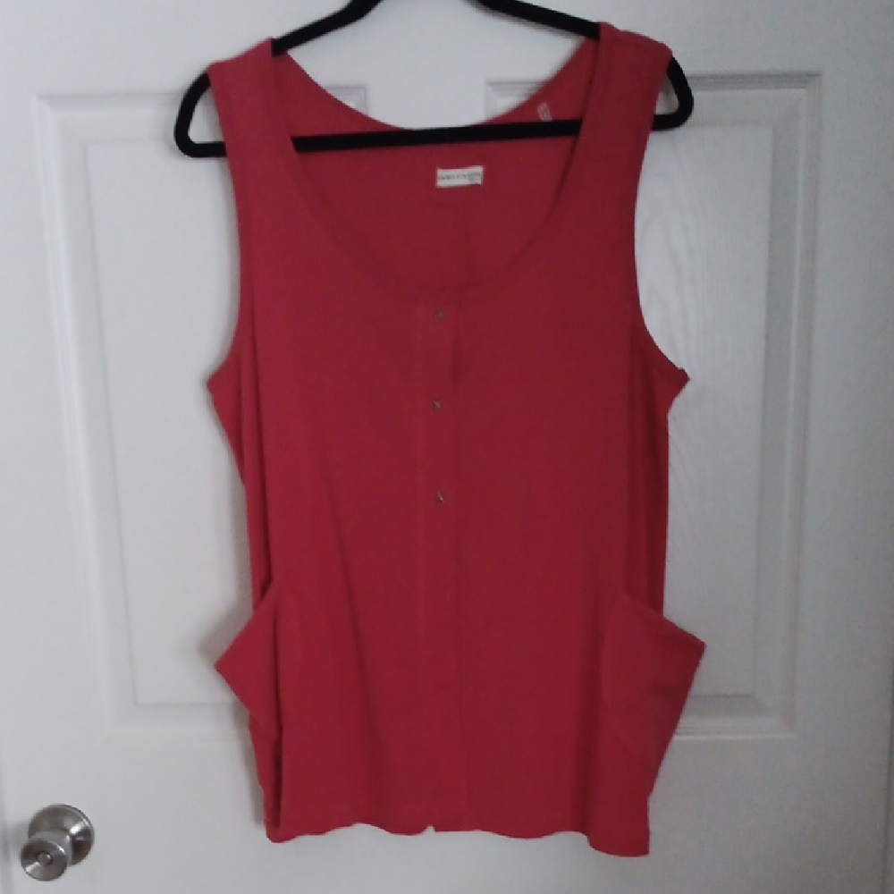 Women's Pink Sleeveless Top